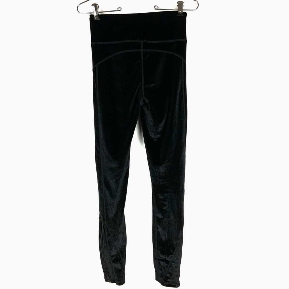 Sweaty Betty Opulence Velvet Leggings - Picture 11 of 16